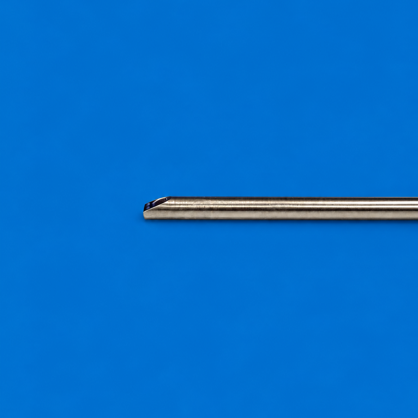 Tubo pré-fibrado, 4 mm, 30° Arthro. Janela dourada/negativo pré-instalado (Stryker)