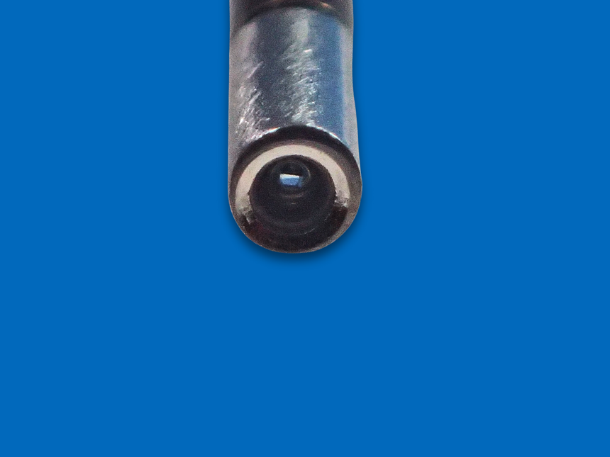 Objetiva 1,78 x 15° x 90° montada com negativo de safira (Joimax)